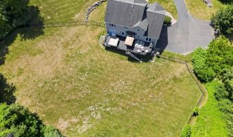 3 Walnut Trl, Andover, NJ 07860