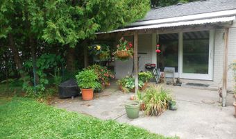 3253 Lockridge Dr, Ann Arbor, MI 48108
