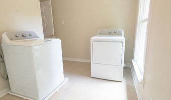 9307 Oak Trl, Ashland, VA 23005