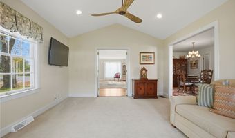 4441 Lake Rd W, Ashtabula, OH 44004