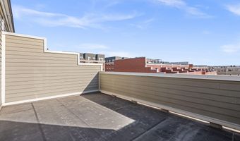 2505 MAIN LINE Blvd, Alexandria, VA 22301