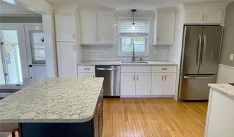 30 Althea Dr, Cranston, RI 02920