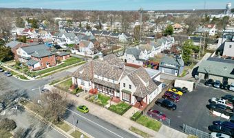 8 COMMONWEALTH Ave 6, Claymont, DE 19703