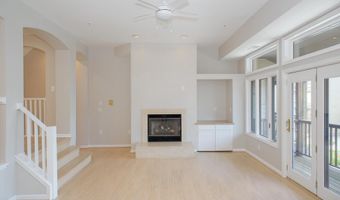 7025 CHESAPEAKE HARBOUR Dr 18B, Annapolis, MD 21403