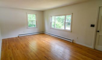 17 Winter Ct, Brattleboro, VT 05301