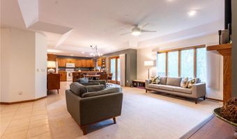 1404 17th Ave SW, Austin, MN 55912