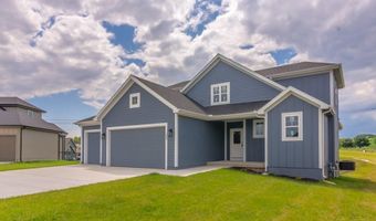 926 168th Ter, Basehor, KS 66007
