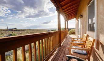 2 Mesa Sea Rd, Arroyo Hondo, NM 87513