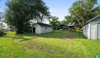 611 E 3Rd St St, Bridgewater, SD 57319