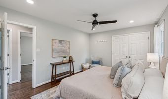 8217 CINDY Ln, Bethesda, MD 20817