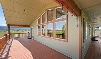 136 Goslin Loop, Cascade, ID 83611