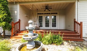 2110 Dena Dr, Anderson, IN 46017
