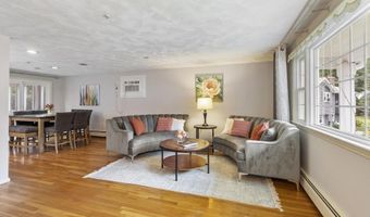14 Olde Berry Rd, Andover, MA 01810