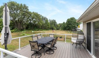 3529 Buttrick Ave SE, Ada, MI 49301