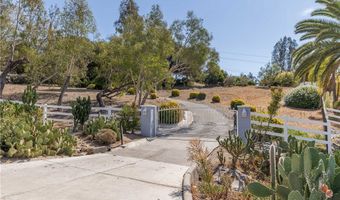 1581 Sycamore Dr, Fallbrook, CA 92028