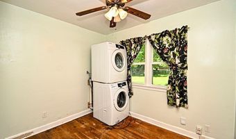 1495 Fairview Pl, Alliance, OH 44601