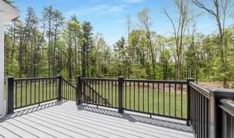 286 South Rd, Brentwood, NH 03833