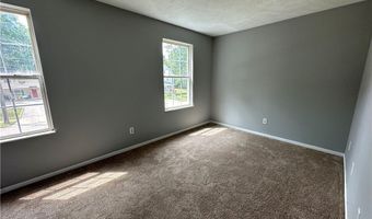 933 W 37th St, Ashtabula, OH 44004