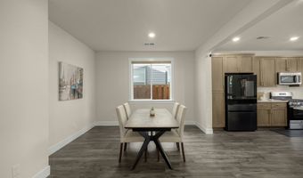 12440 SW DOUBLETOP Dr, Beaverton, OR 97007