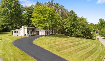 121 NE Hill Dr, Abingdon, VA 24210