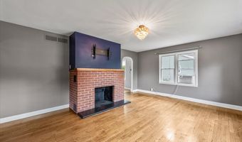 41081 N 1ST St, Antioch, IL 60002