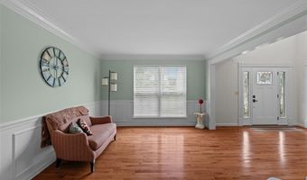 2535 Barrett Springs Dr, Ballwin, MO 63021