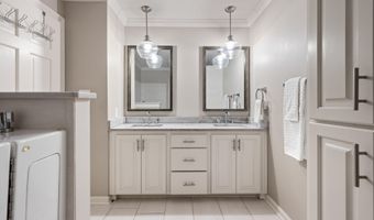 1127 N Monte Blanc Dr, Abbeville, LA 70510