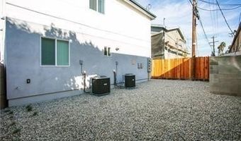 614 W 85th St 1/2, Los Angeles, CA 90044