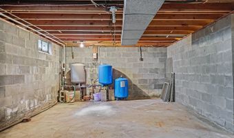 11960 Freshley Ave NE, Alliance, OH 44601