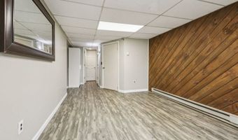 16 Winding Hill Rd, Alloway, NJ 07462