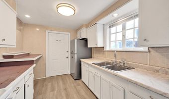 2531 PERKIOMEN Ave, Reading, PA 19606