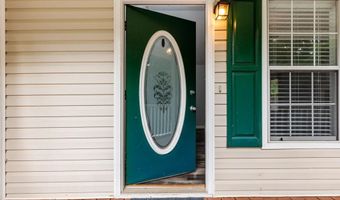 118 Hawkins Farm Ln, Ball Ground, GA 30107