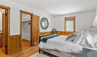 1472 Flowers Ave, Glenbrook, NV 89413