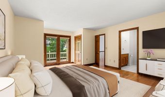 9 Pavillion Rd, Amherst, NH 03031