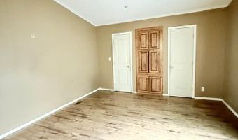 6015 Grandi Rd, Carlsbad, NM 88220