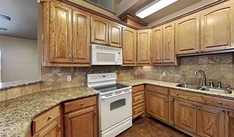 317 Westgate Dr, Aledo, TX 76008