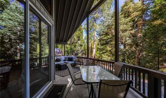 28657 Shenandoah Dr, Lake Arrowhead, CA 92352