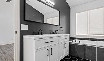 13629 Glasgow Ln, Apple Valley, MN 55124
