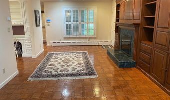 2 Tunxis Pl, Cheshire, CT 06410