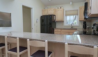 10 Sweet Bay Ln, Amherst, NY 14221