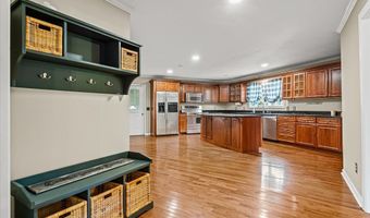 4100 River Rd, Baxter, TN 38544