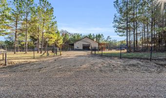 1492 Berry Rd, Maben, MS 39750