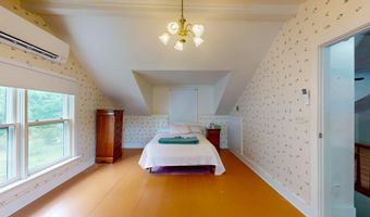 31 Franklin St, Brandon, VT 05733