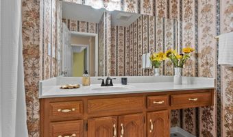 205 Oak Hill Ln, Arab, AL 35016