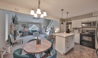 179 Chippewa Trl, Albrightsville, PA 18210