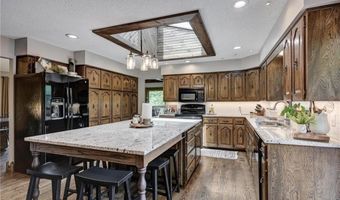 948 Oak Crest N/A, Baxter Springs, KS 66713
