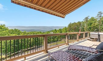 417 MALLARD Dr, Basye, VA 22810