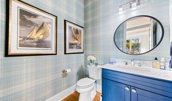 90 E LAKE Dr, Annapolis, MD 21403