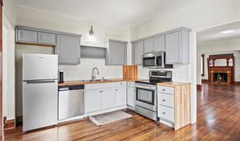 309 N 12th St, Atchison, KS 66002