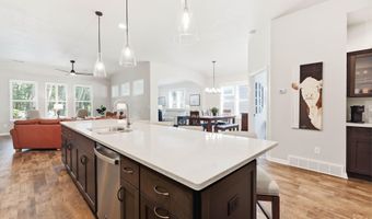 2404 E Baldeagle Dr, Appleton, WI 54913